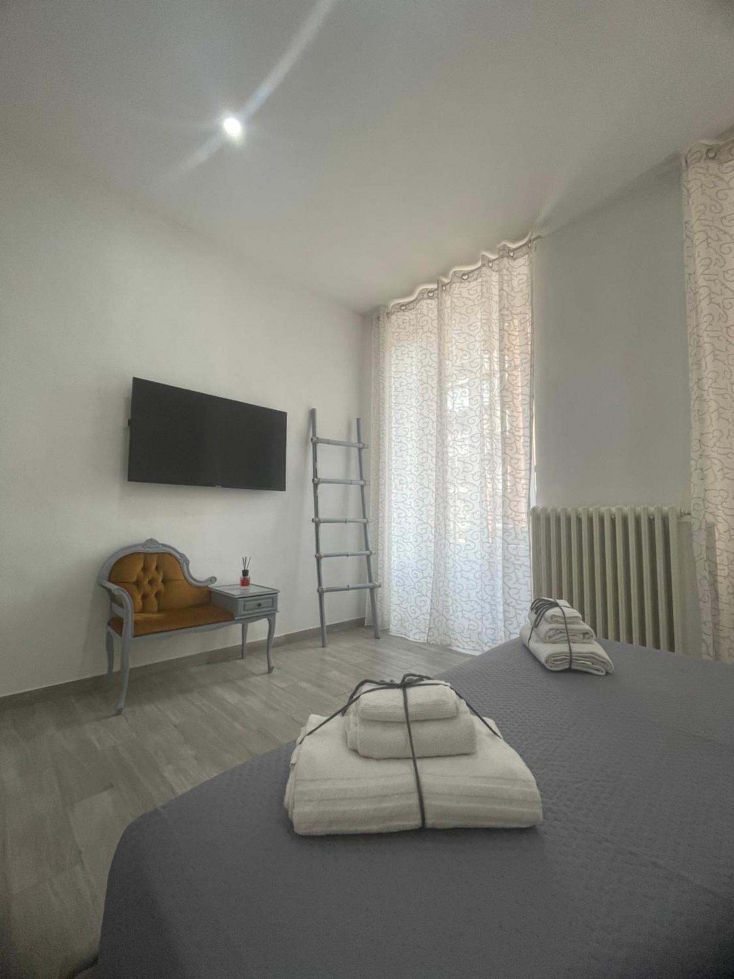 La Casa Nel Viale Διαμέρισμα Άστι Εξωτερικό φωτογραφία