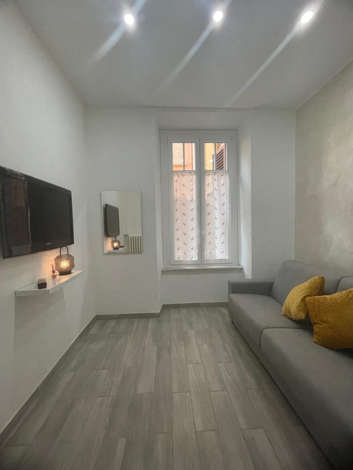 La Casa Nel Viale Διαμέρισμα Άστι Εξωτερικό φωτογραφία
